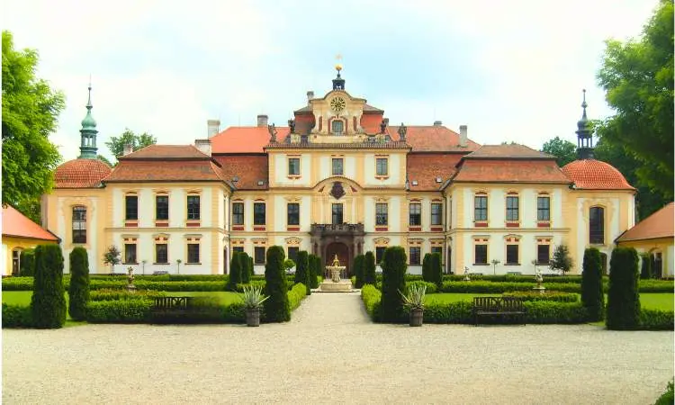 Schloss Jemniště